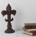 no-seal-chalk-paint-brown-chocolate-with-books-vintro.jpg